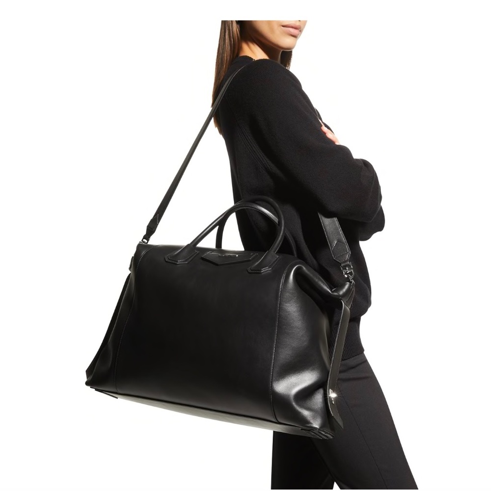 GET IT! LARGE ANTIGONA SOFT BAG IN SMOOTH LEATHER - Picture 4 of 8